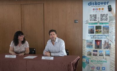 Acte de signatura de l'acord entre l'Associació Festiva i Cultural de Tragó i l'empresa Diskover (Imatge: ACFT)