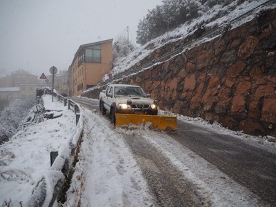 Màquina llevaneu al camí de Castellciutat 