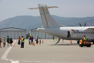 Vols comercials a l'Aeroport Andorra-La Seu
