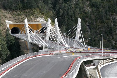 Túnel dels Dos Valires