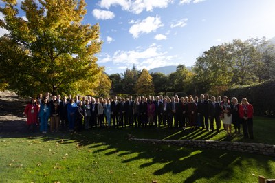 Foto de grup dels participants a la 37a reunió europea de l'Assemblea Parlamentària de la Francofonia, a Andorra la Vella (Foto: Consell General)