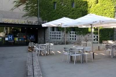 Terrassa d'un bar a la Seu d'Urgell (Foto d'arxiu/ACN)