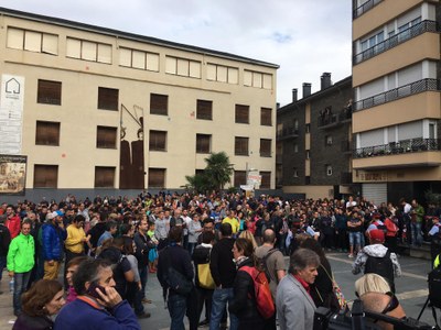 Concentració a la plaça de les Monges l'1-O