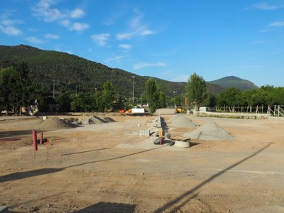 Obres per reubicar l'aparcament d'autocaranaves de la Seu