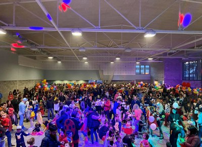 Festa familiar de Carnaval a la Sala Polivalent de la Seu