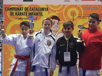 Bernat Vilà, campió de Catalunya de karate infantil