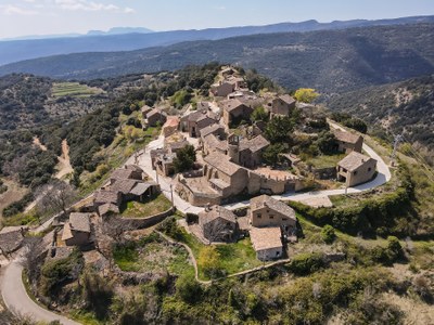 Vista aèria del nucli de Gavarra (Arxiu Camina Pirineus/Gemma Pla)
