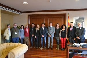 El conseller Ciuraneta amb representants de les DOP i IGPs (Foto: Departament d'Agricultura)