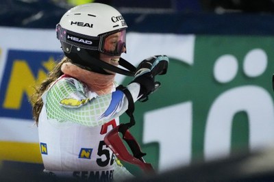 Carla Mijares celebra el 18è lloc a l'eslàlom de Semmering, millor resultat femení d'Andorra en Copa del Món (Foto: FAE / Agence Zoom)