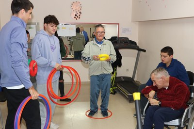 Activitat d'INEFC Pirineus al Taller Claror per trencar estigmes (Foto: INEFC Pirineus)