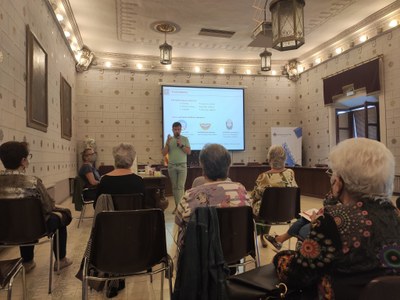 Xerrada sobre els antibiòtics, amb Joan Lluís Purgimon, un dels primers actes de la Festa de la Gent Gran de la Seu