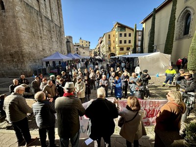 Concentració a la Seu per reclamar la fi dels conflictes armats a Europa i el seu entorn