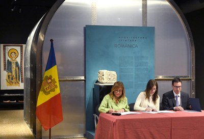 Signatura del conveni per impulsar la gestió integral del jaciment de la Roureda de la Margineda (Foto: Govern d'Andorra)