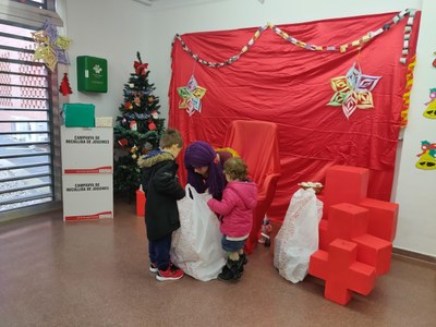 Campanya 'Els seus drets en joc', de Creu Roja Lleida (Foto: ACN)