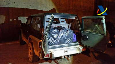 Vehicle amb tabac decomissat en una pista forestal a les Valls de Valira