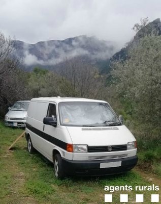 Denunciat un grup d'escaladors a Fígols i Alinyà per esquivar el confinament (Foto: Agents Rurals)
