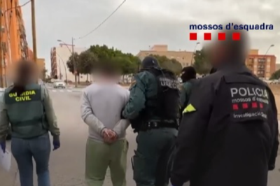 Detenció dels autors dels robatoris a Saragossa (Foto: Mossos d'Esquadra)