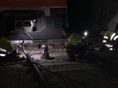 Tren de la línia R3 descarrilat entre Planoles i la Molina, 09.07.19 (Foto: RENFE)