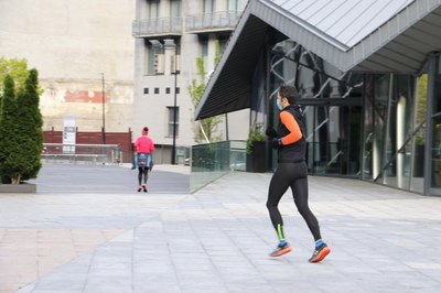 Primeres sortides per fer exercici a Andorra, en el marc del confinament (Foto: ANA)