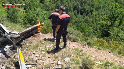 Helicòpter estavellat a la Vansa i Fórnols (Foto: Mossos d'Esquadra)