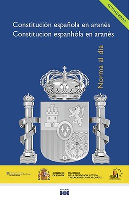 Portada de la versió en aranès de la Constitució espanyola (Foto: ACN)