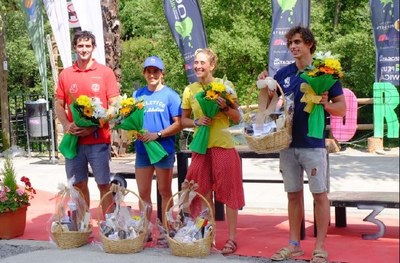Reconeixement als palistes olímpics a Sort (Foto: AE Pallars)