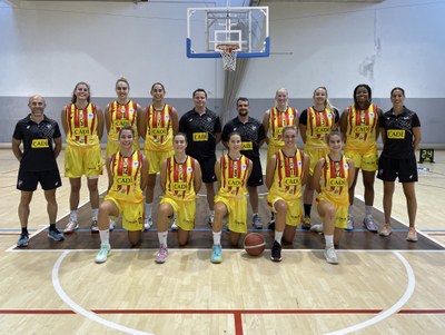 Primera foto d'equip del Cadí La Seu 2022-2023 (Sedis Bàsquet)