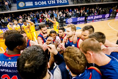 El MoraBanc Andorra celebra el seu 7è triomf consecutiu a la Lliga ACB 2017-2018 (Foto: BC Andorra)