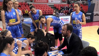 El Cadí La Seu, al partit de fase regular a Saragossa (Foto: Sedis Bàsquet)