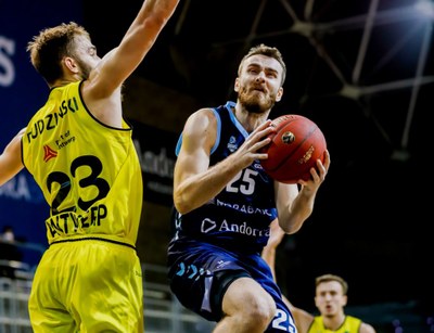 MoraBanc Andorra-Telenet Giants Antwerp (www.bca.ad)