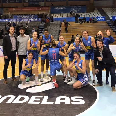 El Cadí La Seu celebra la victòria a la pista de l'Ensino (Foto: Sedis Bàsquet)