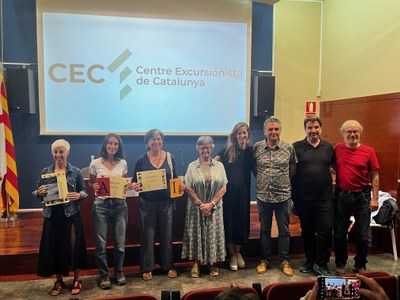 Els guanyadors de l'edició passada del concurs de microrelats que promou el Centre Excursionista de Catalunya (Foto d'arxiu/Centre Excursionista de Catalunya)