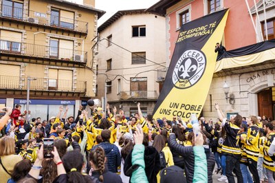 Celebració a Puigcerdà del títol de Copa d'hoquei gel (Foto: Joan Reyes / CGP)