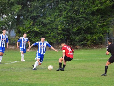 Partit entre l'Organyà i el Coll de Nargó a la Copa Pirineus (Foto: CF Organyà)