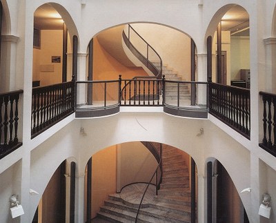 Interior de l'edifici del Consell Comarcal de l'Alt Urgell