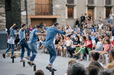 Espectacle 'Topa' de Kukai Dantza i Brodas Bros. (Foto: Rut Solé) 