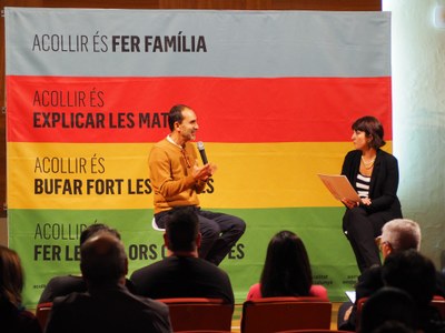 Presentació a la Seu d'Urgell de la campanya ' Acollir és fer família'