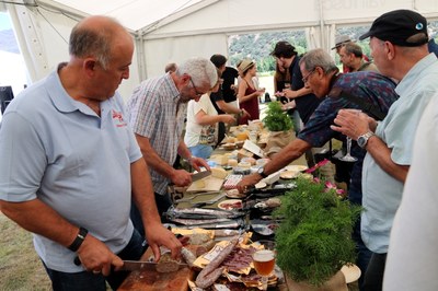 Presentació d'aliments locals que se serviran al Doctor Music Festival 2019 (Foto: ACN)