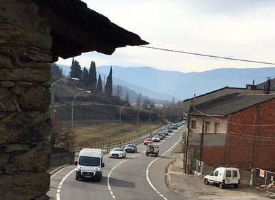 La carretera N-260, al tram entre Castellciutat i Montferrer