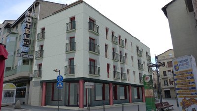 Recreació en 3D del projecte de rehabilitació de Cal Pensament per fer-hi pisos públics de lloguer i un espai cultural
