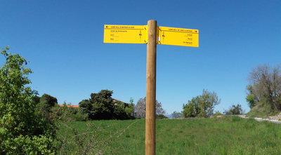Senyalització de camins a Alàs i Cerc (Foto: CCAU)