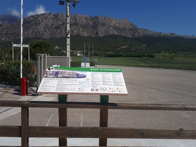 Senyalització d'una àrea d'escalada a Oliana (Foto: CCAU)