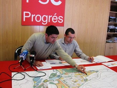 Jordi Mas indica al mapa el sector SUD 3