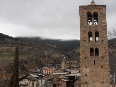 Campanar de Sant Martí de Bescaran (Foto: Carles Gascón Chopo)