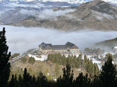 L’hotel de la cota 2.000 de Port Ainé durant el cap de setmana de Cap d’Any (Foto d'arxiu/ACN)