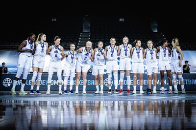 Andrea Vilaró, amb el Perfumerías Avenida, nou subcampió d'Europa (Foto: Euroleague Women)