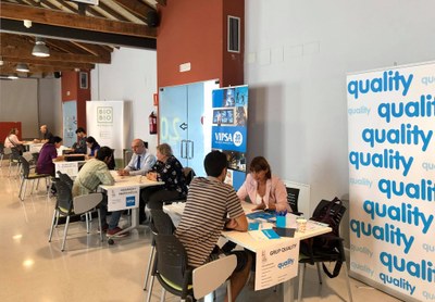 Entrevistes entre demandants i empreses al Workshop Ocupacional