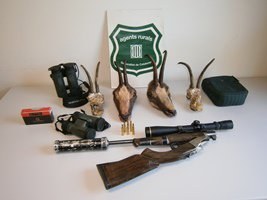 Acció dels Agents Rurals contra la caça furtiva d'isards