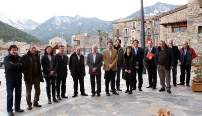 Consell d'alcaldes a Tuixent