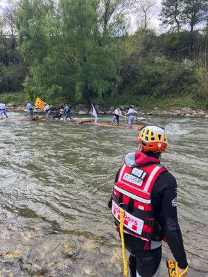 Bomber voluntari en una activitat a Coll de Nargó (Foto: Bombers Nargó)